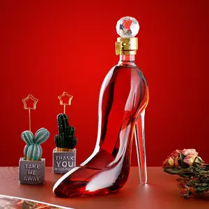 Whiskey Decanter, High-Heeled Decanter, Elegant High-Heeled Wine Glass, Whiskey and Wine Inverter, Unique High-Heeled Design, Ideal for Bars, Parties and Events.Wine Utensils.Unique anniversary, Valentine's Day and Mother's Day Gifts. Wine Bottle