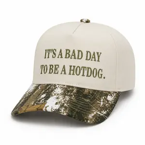 Unisex Embroidered "It's A Bad Day To Be A Hotdog" Trucker Hat - Camo Brim, Neutral Camo Print, Statement Style, Humorous Badge Outdoor Cap, Trucker Hats, Statement Style Hats