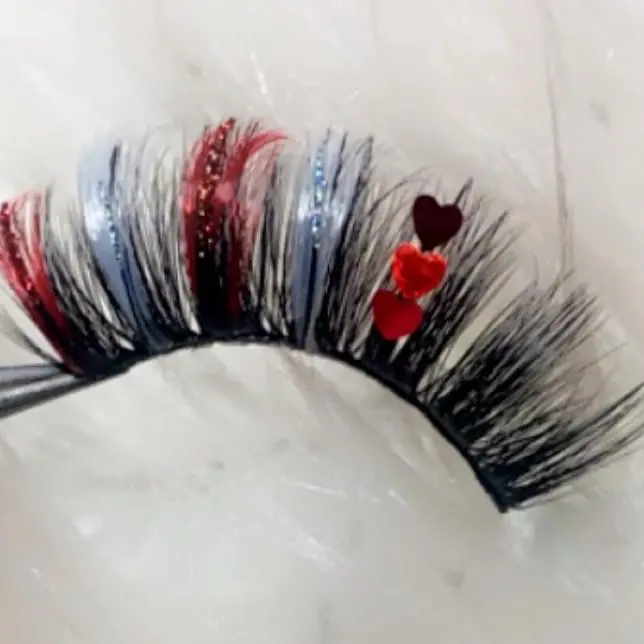 Heart lashes