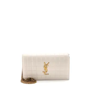 Pre-owned Yves Saint Laurent material Messenger Bags Saint Laurent Cassandre Wallet on Chain Quilted Leather Medium by Rebag