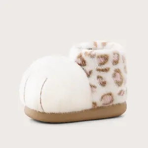 Party Costume PropsMatching Family Cat Paw Slippers | Winter Non-Slip Snow Booties | Indoor/Outdoor Fleece-Lined Shoes for Women, Men