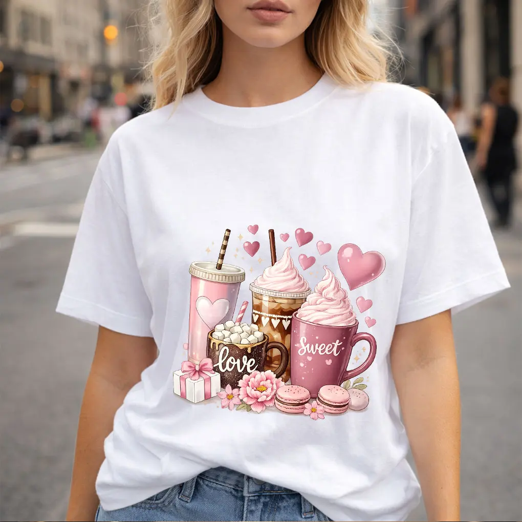 Women's Dream Casual Short-Sleeve Comfortable Pink Aesthetic Coffee & Macarons T-Shirt - Cute Coquette Heart Graphic Tee, Pastel Sweet Treats Romantic Gift, Shortsleeve