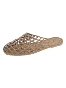 Women's Summer Beach Flip Flops, Comfortable Lightweight Closed-Toe Flat Sandals for Casual Wear, Stylish Jelly Shoes Easy to Wear