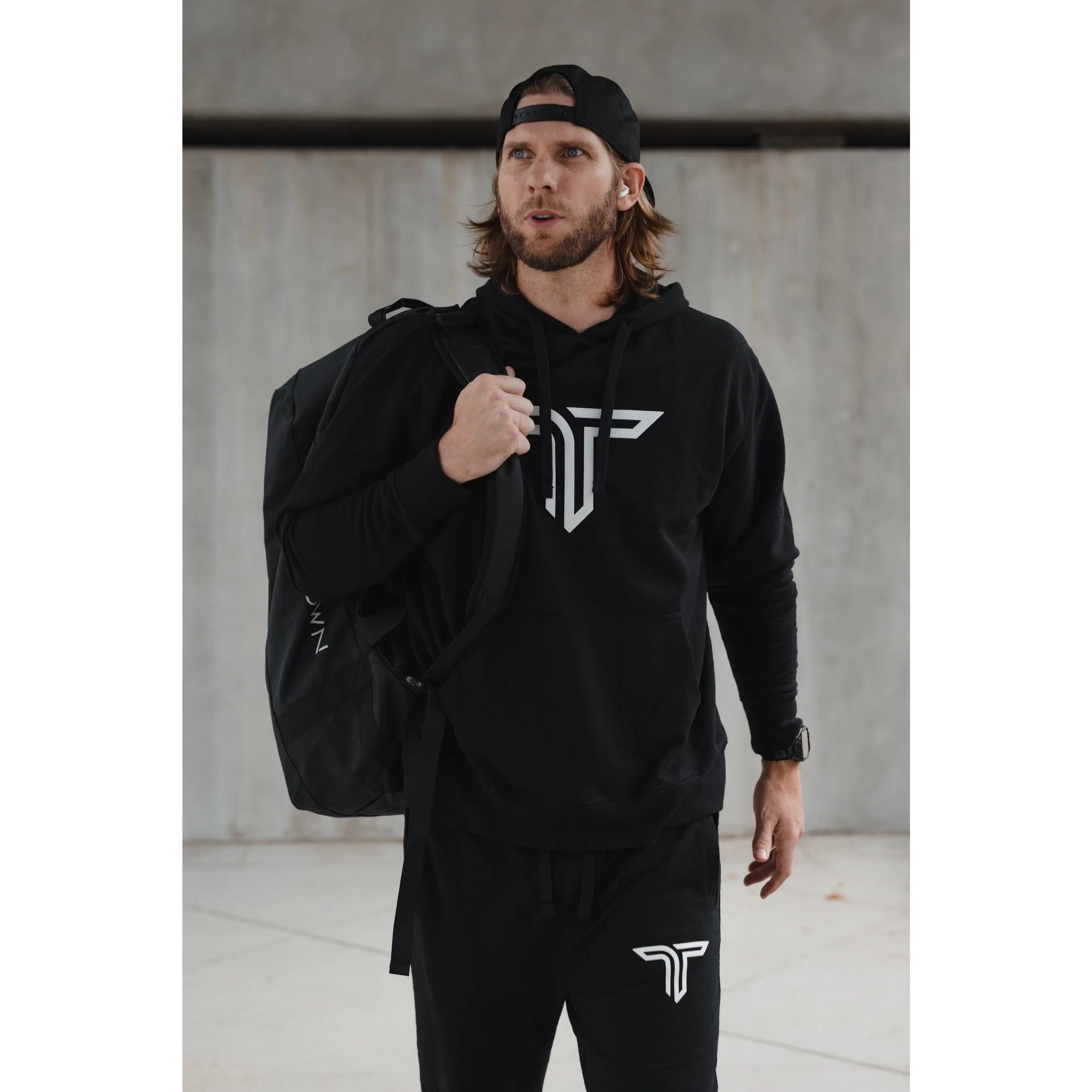 T Icon Hoodie - Black
