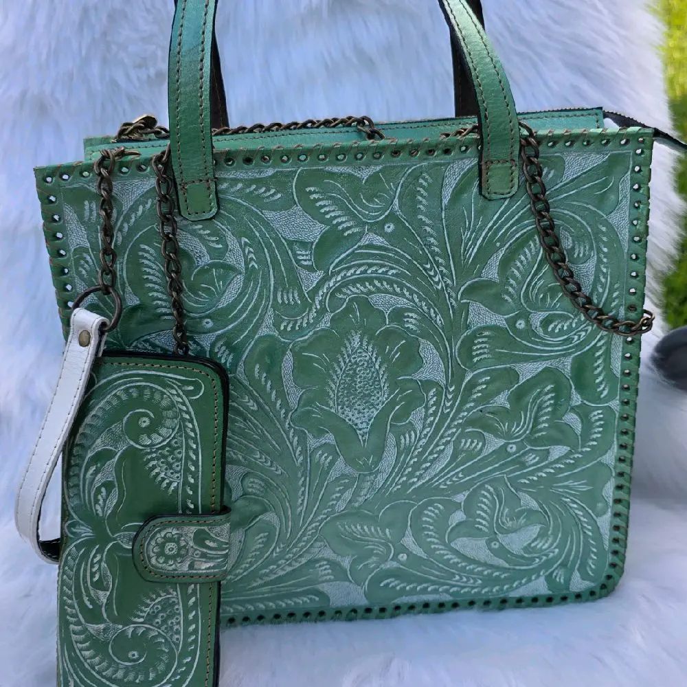 Timida Large Tote Bag
