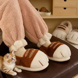 Cute Winter Cartoon Cat Paw Design Unisex Plush Slippers, Warm Indoor House Shoes, Fabric Slip-On for Men and Women, Round Toe Foam Footwear