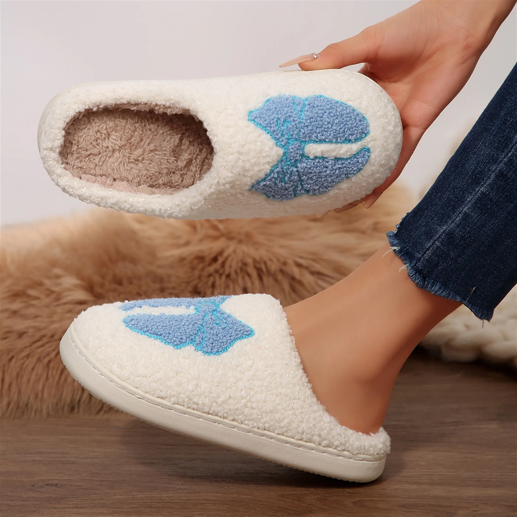 Women's Memory Foam Slippers with Elegant Bow, Cute and Fashionable House Shoes
