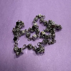 Heavyweight Dice Necklace Vintage 50cm Unisex Stainless Steel Chain Jewelry with Unique Floral Design for Men and Women