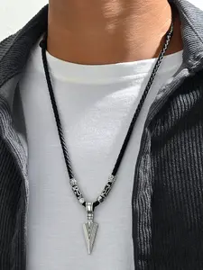 1PC Men's retro artificial leather necklace for men medieval vintage arrow pendant necklace man jewelry gift for him