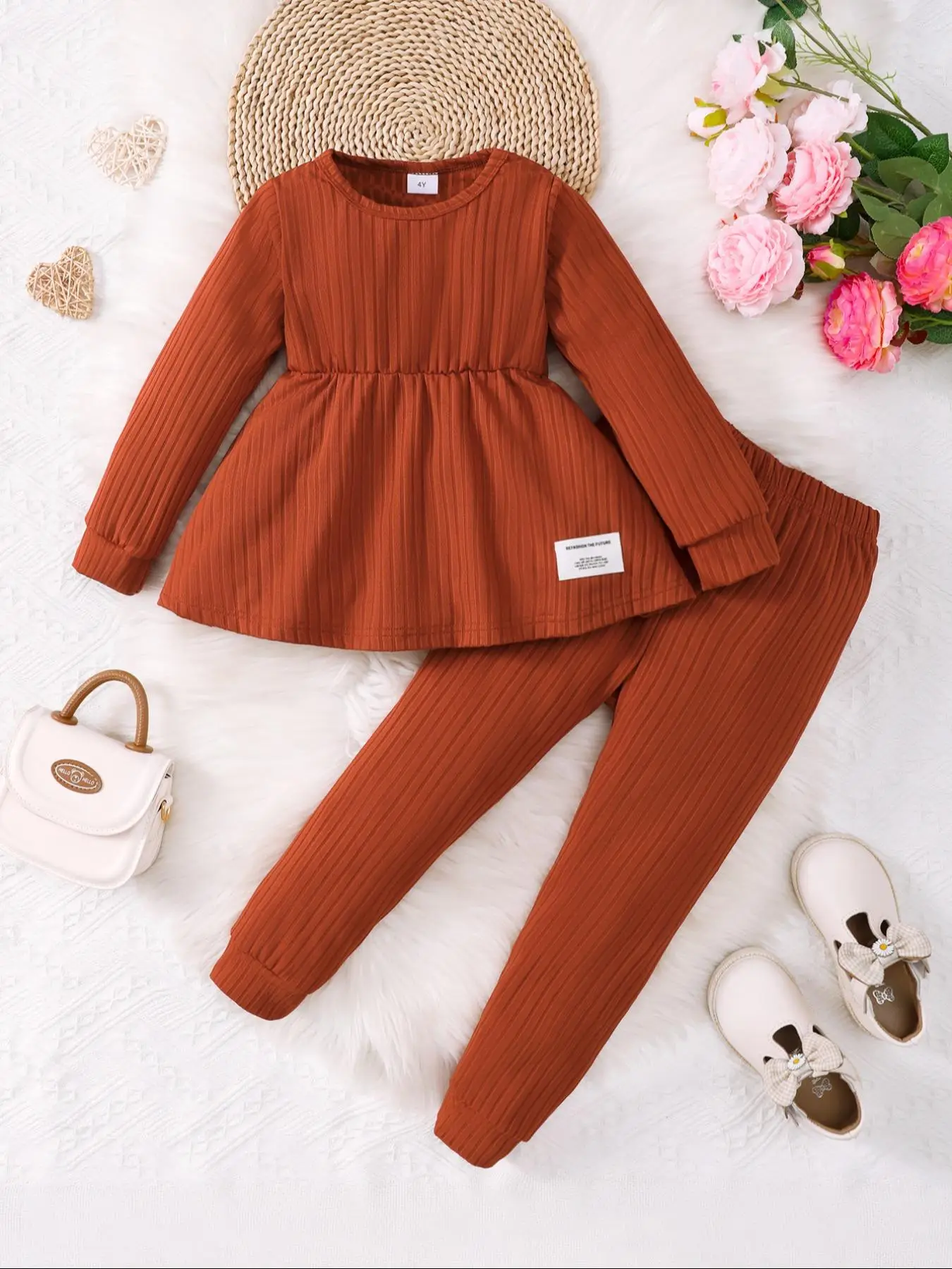 Two-Piece Set Girl's Letter Patched Peplum Hem Top & Plain Elastic Waist Pants, Casual Fashion Cozy Outfits for Daily Outdoor Wear, Girls Set for Fall