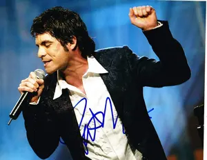 Pat Monahan of Train Authentic Autographed 8x10 Photo #2