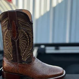 Print Boots de Caguama Miel - Brown Leather Cowboy Boots with Embossed Design and Comfortable Fit