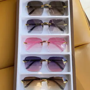 6-Compartment Sunglass Display Box for Retail & Travel – Dustproof, Stackable, Lightweight Storage Solution