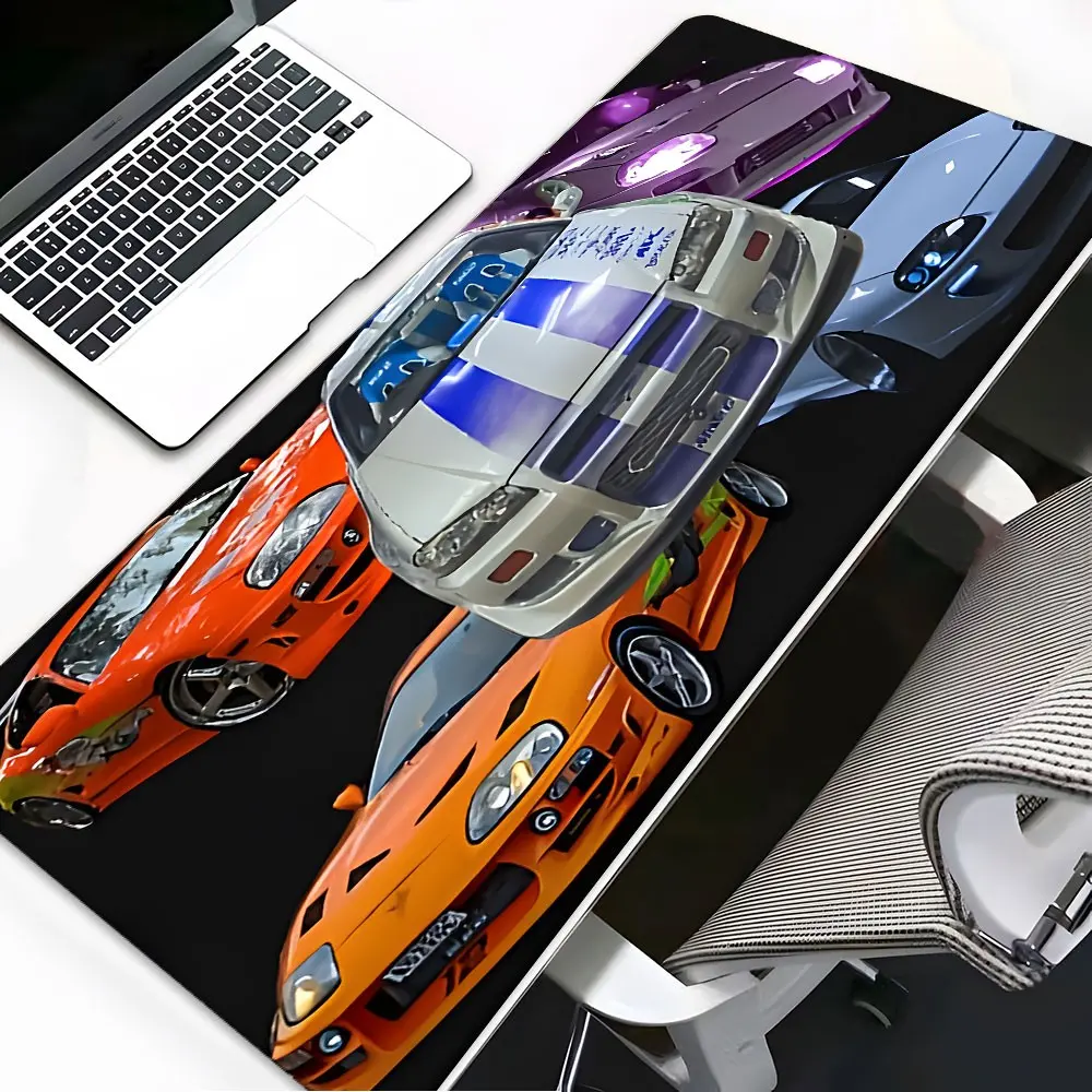 Sports Car Large Gaming Mouse Pad，Fast & Furious Tuner Car Design Desktop Decoration Protection Pad，Rubber Pad Non-slip Lock Edge Work Pad,Multi-size Mousepad Suitable For Laptop，Desktop Computer Games, Work, Family, Good Gift