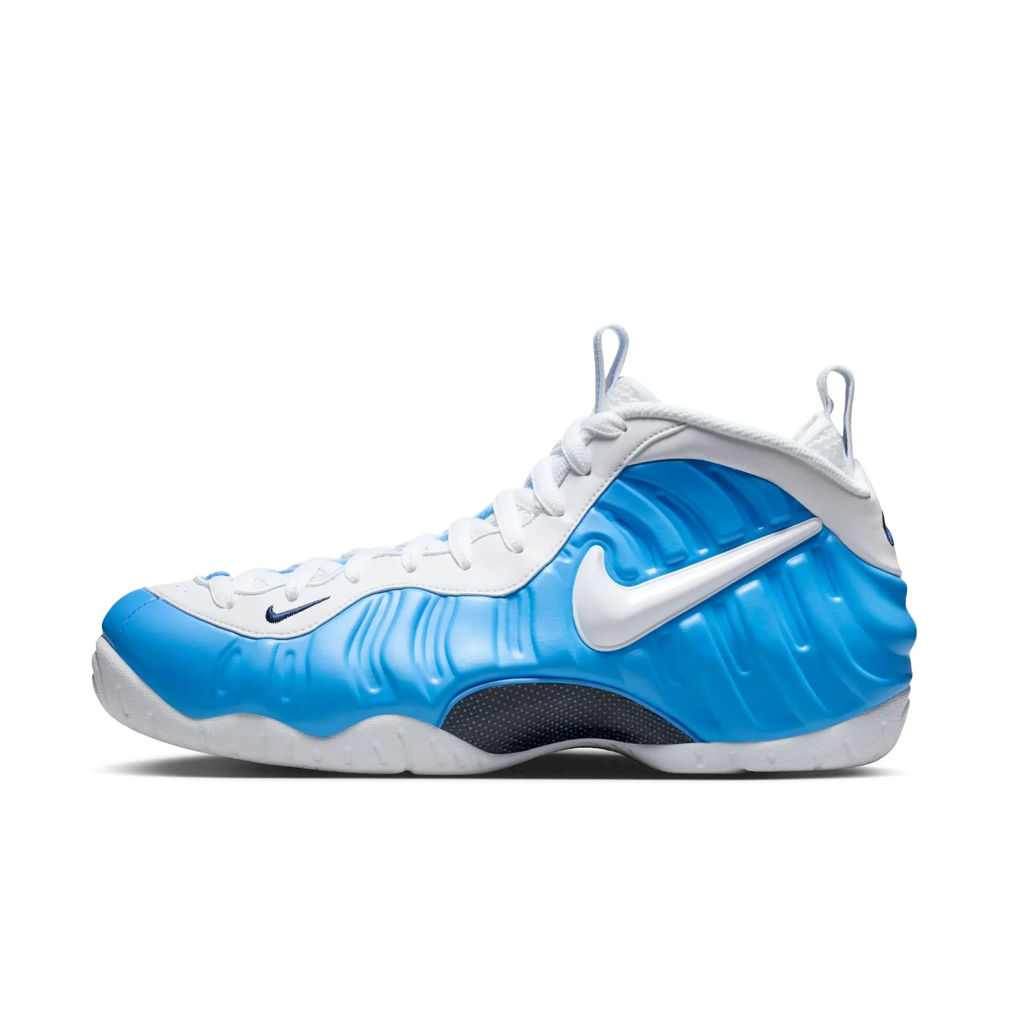 NIKE Air Foamposite Pro Men's Athletic Sneakers, Liquid-Like Molded Foamposite Upper for a Glove-Like Fit, Lightweight Zoom Air Cushioning, Athletic Footwear Sneakers, Lightweight Casual Sneakers