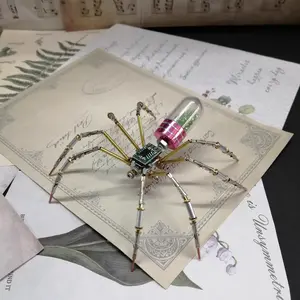 DIY Metal Mechanical Spider Model Kit, Steampunk Mechanical Toy, STEM Building Assembly Kit, Creative Desk Decor Handmade Gift for Teens & Adults