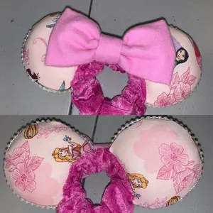 Princess Ear Bow-chy