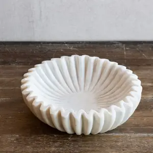 7" MARBLE RUFFLE BOWL