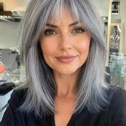 16 Inch Silver High Temperature Fiber Wig, Medium Length Straight Hair with Bangs, Natural Full Headset for Women Daily Wear, Synthetic Hair