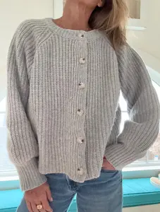 Fisherman Cardigan Crew in Gray