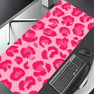 Pink Lip Pattern Mouse Pad, Rectangle Gaming Mouse Pad, Non-slip Mousepad, Office Desk Keyboard Mouse Mat for Home Office Game Room Desk, Desk Accessory