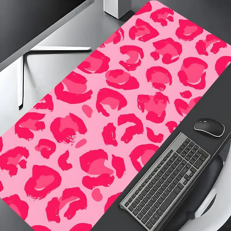 Pink Lip Pattern Mouse Pad, Rectangle Gaming Mouse Pad, Non-slip Mousepad, Office Desk Keyboard Mouse Mat for Home Office Game Room Desk, Aesthetic Desk Accessories, Desk Accessory, Desk Mats, Aesthetic Office Supplies