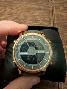 Kenneth Cole Reaction digital watch