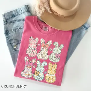 Comfort Colors Retro Coquette Easter Bunny Floral Shirt, Playful Girly Easter Bunny Tee, Aesthetic Spring Floral Rabbit Outfit, Trendy Vintage Easter Bow Design, Premium Oversized Whimsical Holiday Gift