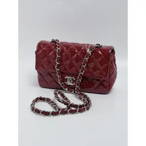 Pre-owned CHANEL Leather Shoulder Bags Red Quilted Patent Classic Rectangular Mini Flap Crossbody Bag JE454CC