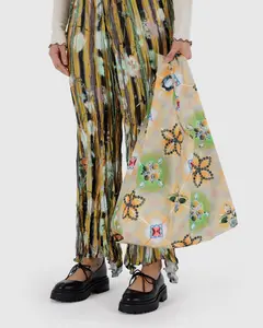 BAGGU- Standard Reusable Shopping Bag Julia Heuer