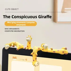 BougeRV  The Conspicuous Giraffe Mini Car Accessories, 2026 New Vehicle Ornaments Work Companion 4pcs/Set, Cute Dashboard Decorations for Cars, Center Console & Interior Decor, Fun Auto Gifts