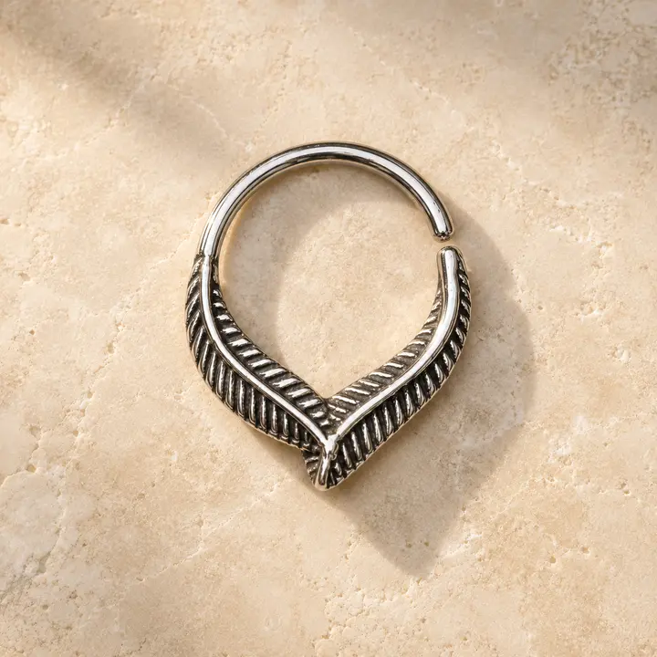 Leaf Seamless Ring Septum Ring 16G 316L Stainless Steel