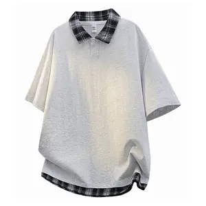 Men’s American retro collegiate-style faux two-piece plaid polo shirt for summer — loose fit, contrast color, short sleeves; trendy streetwear brand casual top suitable for teenagers/students, versatile and easy to match
