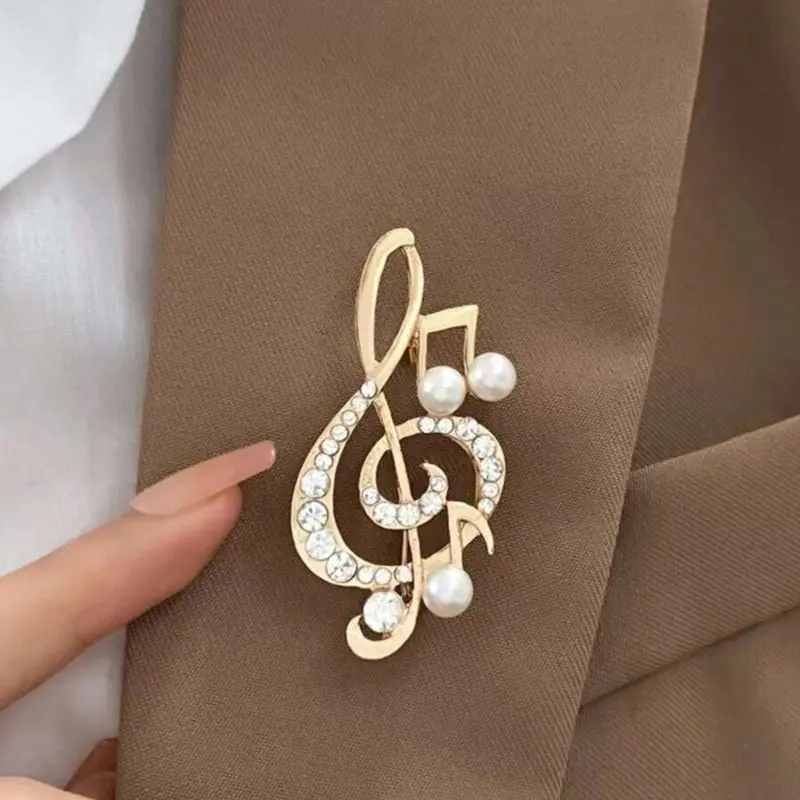 Creative Unique Jumping Note Brooch Pins Vintage Simple Unusual Design Suit Artificial Pearl Flower Cardigan Accessory Elegant Pin Lapel Pin for Women Fashion Accessory Jewelry