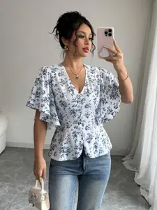 French Vintage Floral Shirt, V Neck, Short Sleeve, Slimming Waist, Fish Tail Hem, Casual Blouse, Perfect for Vacation, Date, Commute