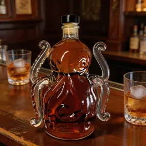 Ocean Themed Octopus Shaped Glass Whiskey Decanter, Unique Liquor Storage Bottle, Collectible Ornament for Sci-Fi Fans, Creative Home Bar Decor Gift