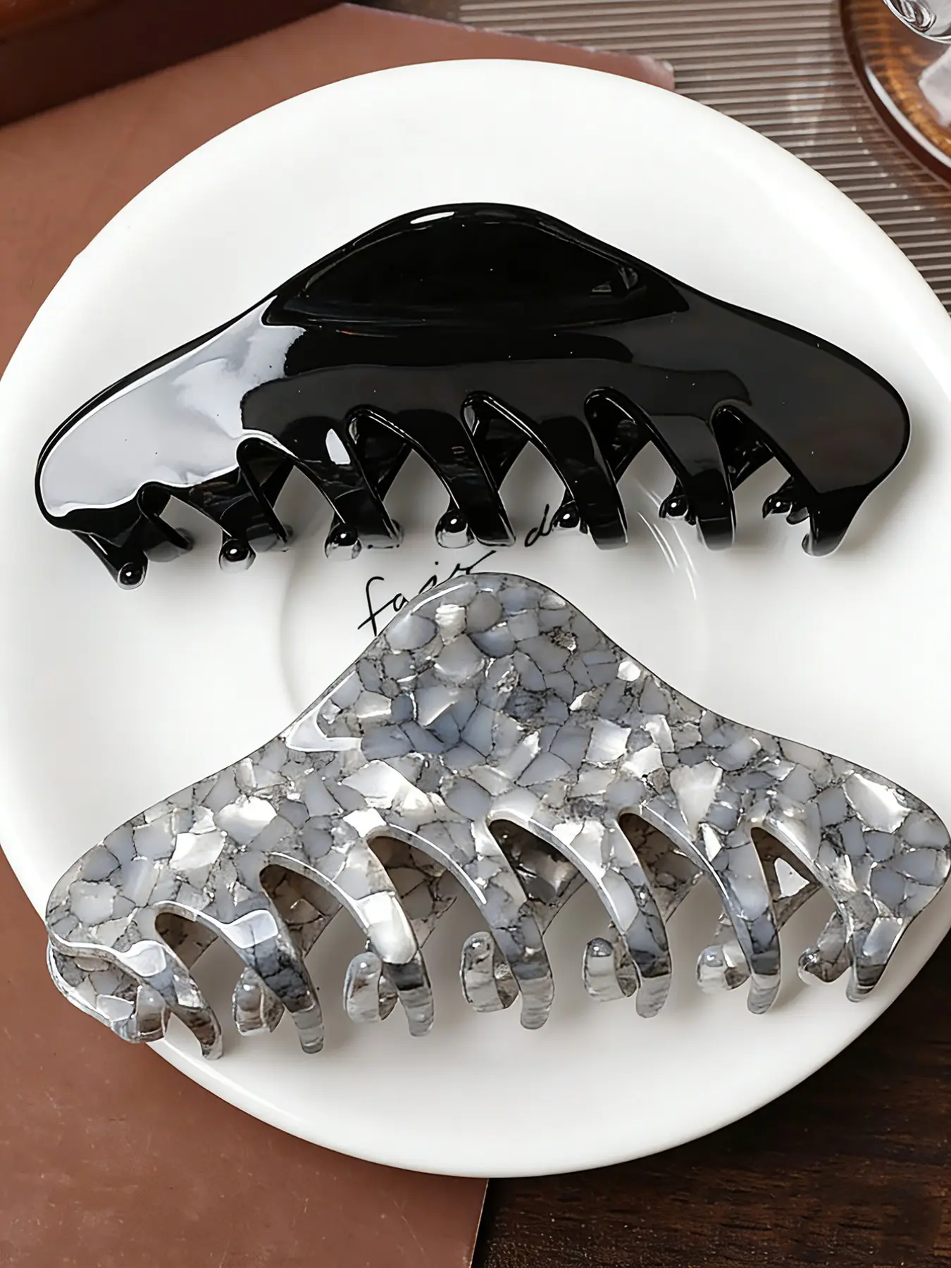 Vintage Elegant Large Shiny Acetate Hair Claw, Versatile High-Quality