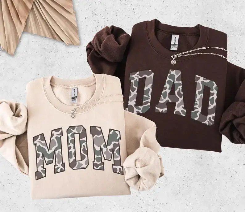 Mom and Dad Matching Sweatshirt, Custom Mama & Dad Shirt, Gift for Mom, Pregnancy Announcement Outfit, New Dad Sweater, Mother's Day Gift, Father's Day Gift