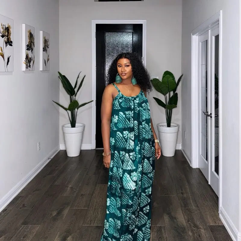 Sleeveless adire low back gown