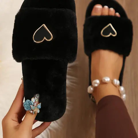 Women's New Faux Fur Home Slippers, Fashion Simple Design, Cool Heart Decoration, Soft Plush, One-Piece Easy Wear, Fall & Winter Comfort, Fuzzy Warm Slippers, Soft Fluffy Footwear, Indoor Home Slippers, Fluffy House Shoes