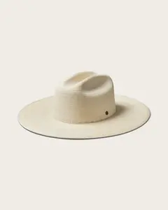 Toluca in Sand Hat - Stylish Straw Hat with Classic Design, Ideal for Outdoor Activities and Casual Style