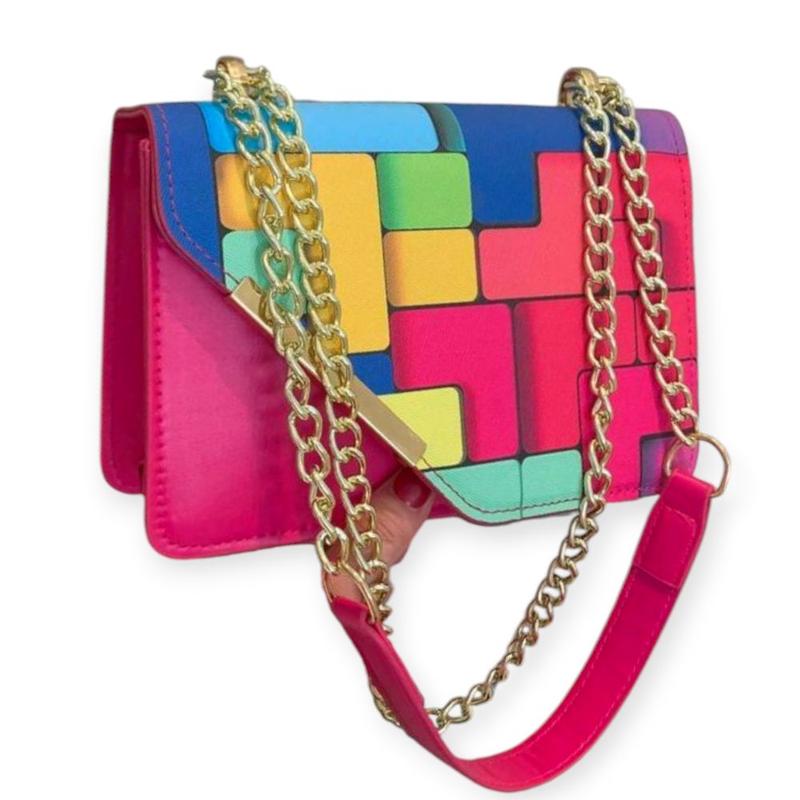 Colorblock Purse with Chain Strap and Vibrant Rainbow Design for Stylish Outfits