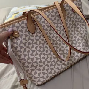 Fashionable Geometric Pattern Tote Bag & Wallet Set, Work Commuter Bags for Women, Large Capacity Shoulder Bag & Wallet, Casual Trendy Versatile High-quality Daily Commuting Unique Bags Set, Mother's Day Gift