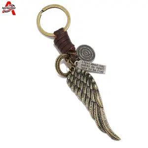 Vintage Boho Wing Keychain, Creative Alloy Angel Wing Pendant, Handmade Braided Rope Key Ring, Minimalist Retro Bag Charm for Women Girls, Aesthetic Y2K Street Style Bag Decor, Lightweight Durable Backpack Ornament & Trendy Gift