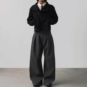 Minimalist-style Mens Tapered Trousers With Double Pleats And A Soft