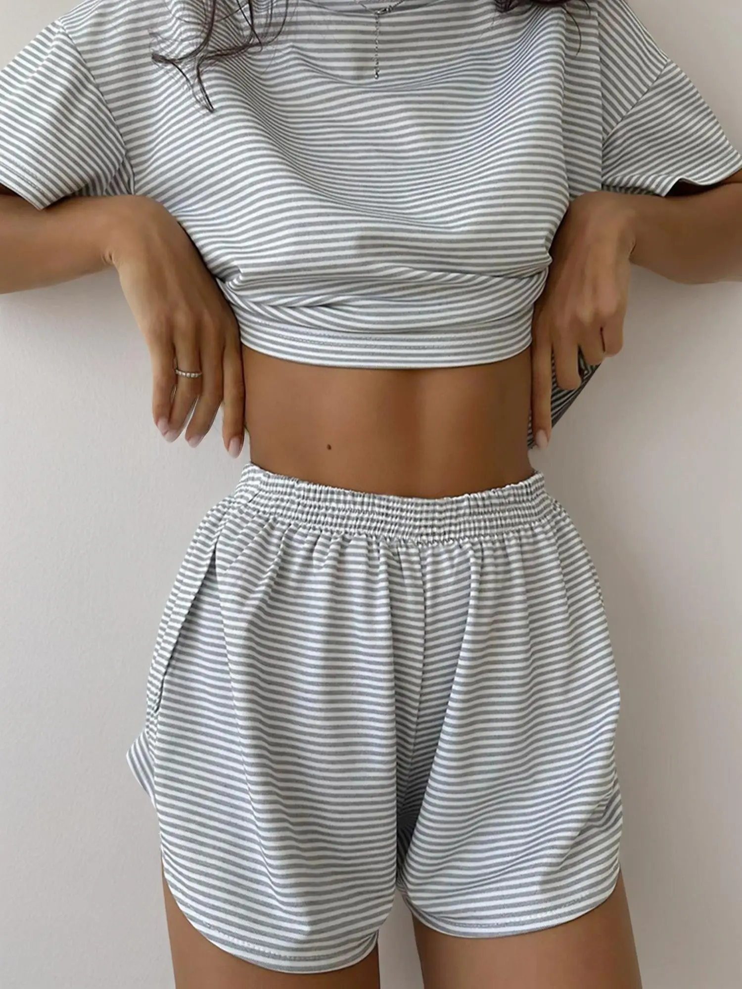 Two-piece Set Women's Halloween Back To School All Over Print Print Pants Clothing Sets, Casual Wear Drop Shoulder Short Sleeve Round Neck Crop Tee & Elastic Waist Split Hem Shorts, Ladies Clothes Utah Girl Fits, Co-ord Set, Sets for Women 2 Piece