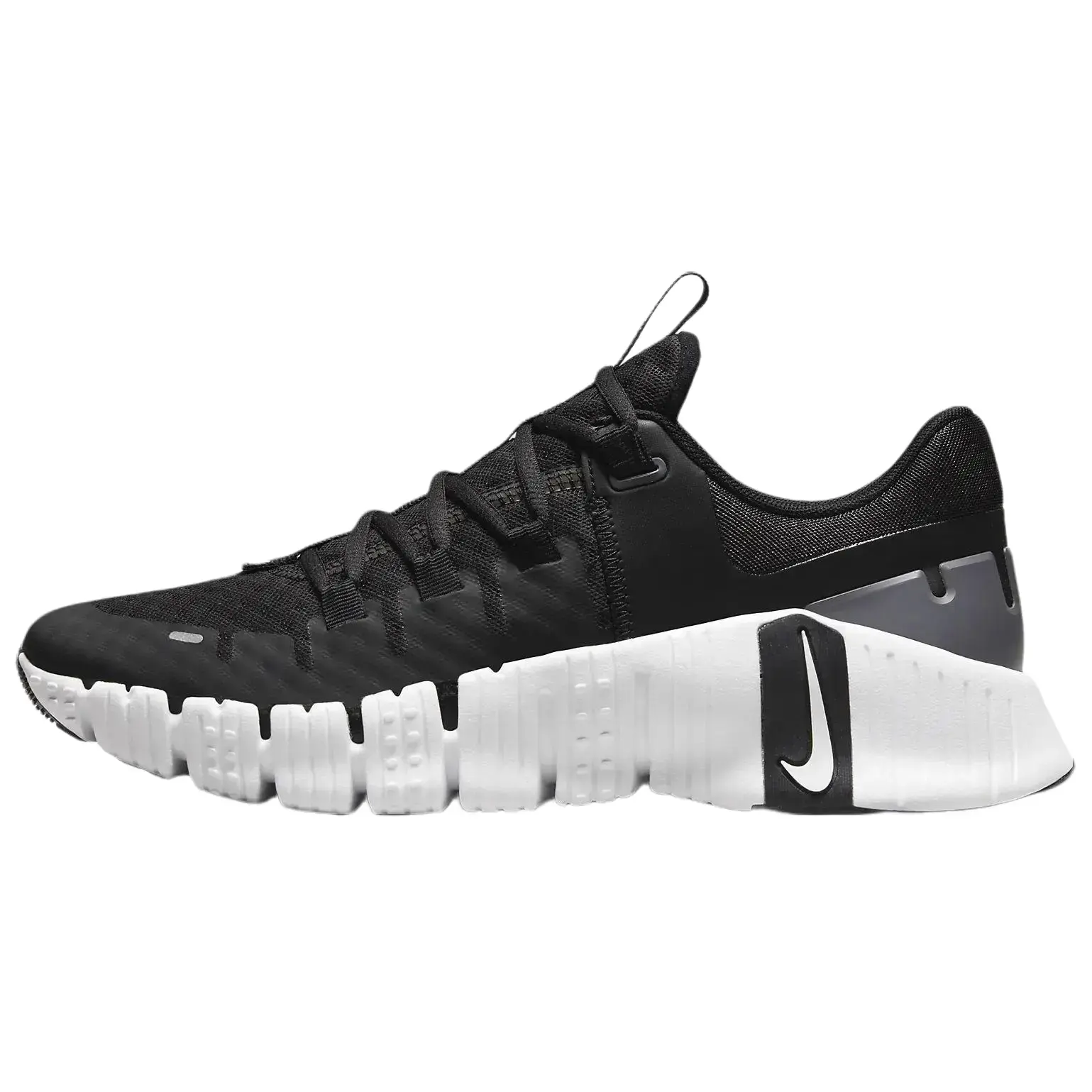 NIKE Free Metcon 5 Training Shoe | Engineered Mesh Upper, Stable Heel, Secure Support, and Durable Rubber Outsole for Strength Workouts