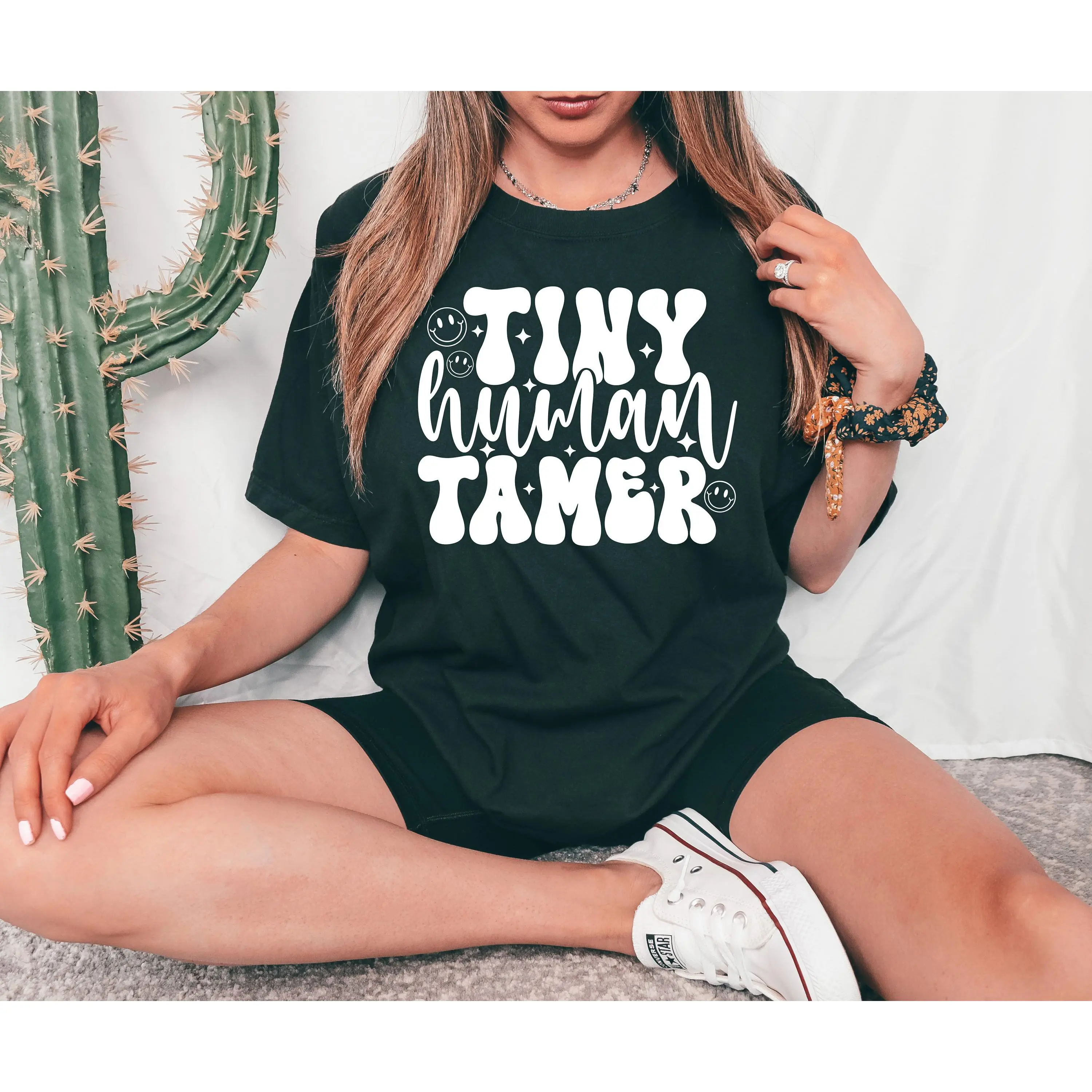 Tiny Human Tamer Shirt Daycare Crewneck Medium Sweatshirt Unisex Women's Oversized Tops for Daycare Worker Tour Staff Toddler Teacher