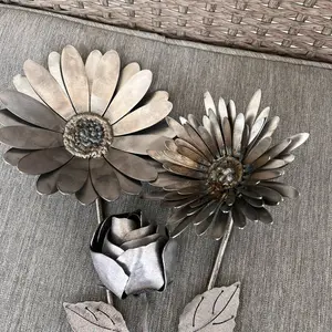 Create your own custom metal bouquet