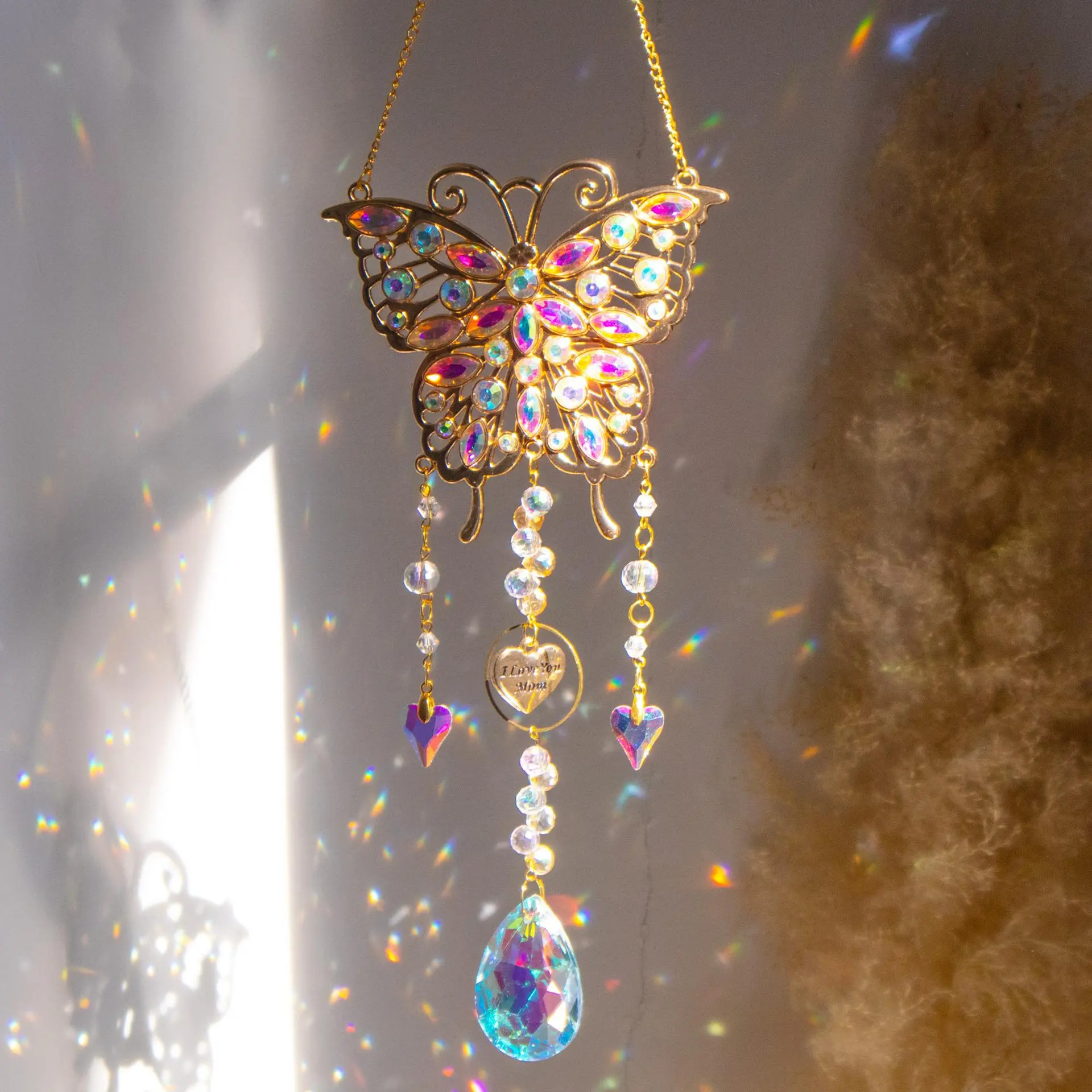 Butterfly Design Sun Catcher, 1 Count Artificial Crystal Decorative Hanging Ornament with Gift Box, Hanging Decor for Home Living Room Bedroom, Gift for Girlfriend, Decoration Items